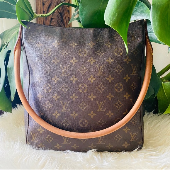 Louis Vuitton Handbags - LOOPING GM large shoulder bag zip Louis Vuitton
